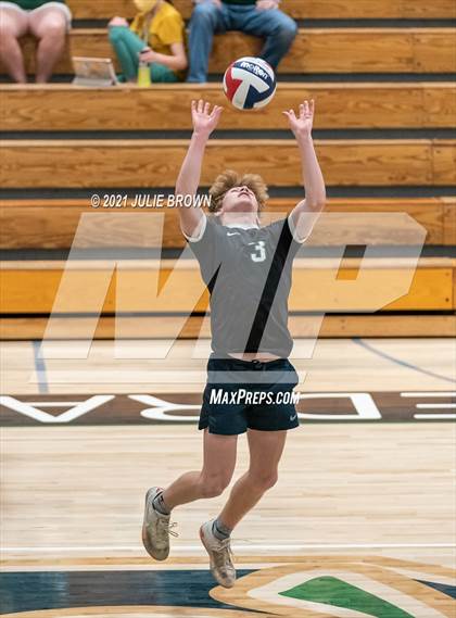 Thumbnail 2 in Roncalli VS Trinity photogallery.