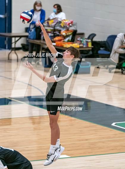 Thumbnail 3 in Roncalli VS Trinity photogallery.