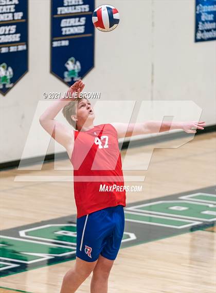 Thumbnail 3 in Roncalli VS Trinity photogallery.