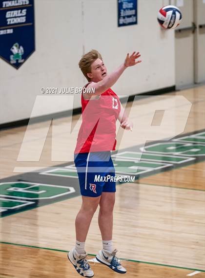Thumbnail 1 in Roncalli VS Trinity photogallery.