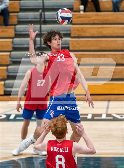 Thumbnail 3 in Roncalli VS Trinity photogallery.