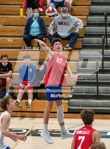 Thumbnail 1 in Roncalli VS Trinity photogallery.