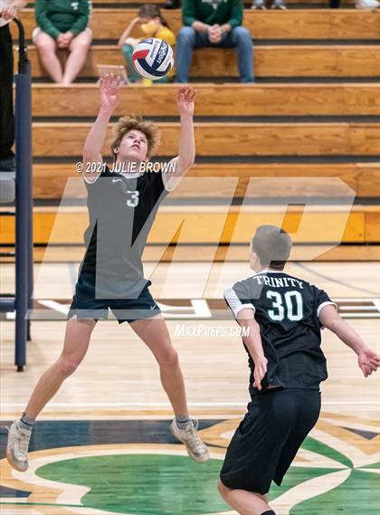 Thumbnail 1 in Roncalli VS Trinity photogallery.