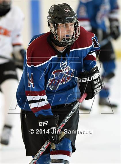 Thumbnail 2 in Rye Town/Harrison vs White Plains (Guy Mathews Invitational Tournament) photogallery.