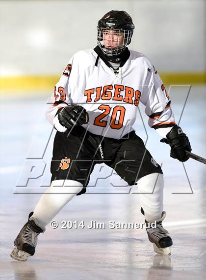 Thumbnail 3 in Rye Town/Harrison vs White Plains (Guy Mathews Invitational Tournament) photogallery.