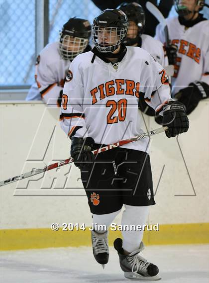 Thumbnail 1 in Rye Town/Harrison vs White Plains (Guy Mathews Invitational Tournament) photogallery.
