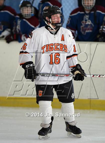 Thumbnail 1 in Rye Town/Harrison vs White Plains (Guy Mathews Invitational Tournament) photogallery.