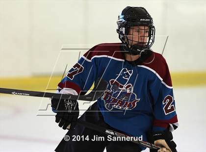 Thumbnail 1 in Rye Town/Harrison vs White Plains (Guy Mathews Invitational Tournament) photogallery.