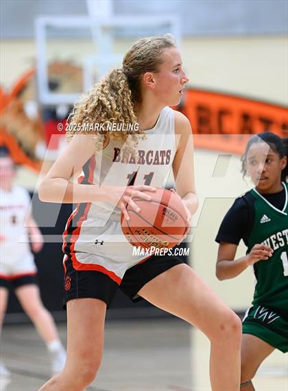 Thumbnail 1 in Westmoor @ San Mateo photogallery.