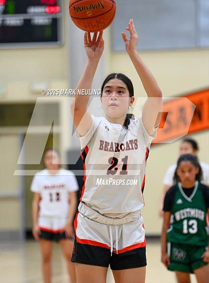 Thumbnail 1 in Westmoor @ San Mateo photogallery.