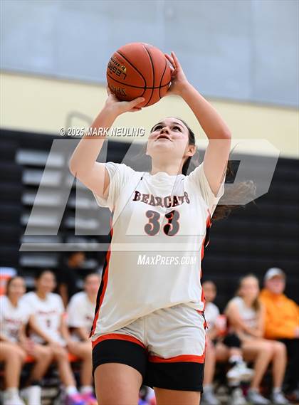 Thumbnail 1 in Westmoor @ San Mateo photogallery.