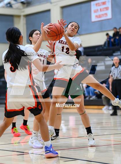 Thumbnail 1 in Westmoor @ San Mateo photogallery.