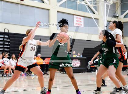 Thumbnail 1 in Westmoor @ San Mateo photogallery.