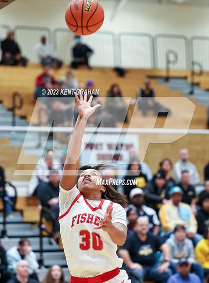Thumbnail 3 in Fishers vs Fort Wayne Snider (IHSAA 4A Semi-state Semi Finals) photogallery.