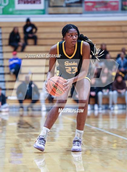 Thumbnail 3 in Fishers vs Fort Wayne Snider (IHSAA 4A Semi-state Semi Finals) photogallery.