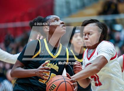 Thumbnail 2 in Fishers vs Fort Wayne Snider (IHSAA 4A Semi-state Semi Finals) photogallery.
