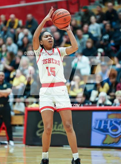 Thumbnail 3 in Fishers vs Fort Wayne Snider (IHSAA 4A Semi-state Semi Finals) photogallery.