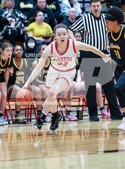 Thumbnail 2 in Fishers vs Fort Wayne Snider (IHSAA 4A Semi-state Semi Finals) photogallery.