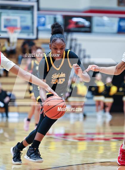 Thumbnail 3 in Fishers vs Fort Wayne Snider (IHSAA 4A Semi-state Semi Finals) photogallery.