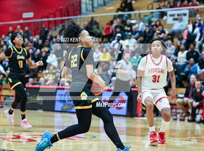 Thumbnail 3 in Fishers vs Fort Wayne Snider (IHSAA 4A Semi-state Semi Finals) photogallery.