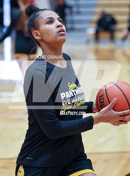 Thumbnail 2 in Fishers vs Fort Wayne Snider (IHSAA 4A Semi-state Semi Finals) photogallery.