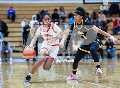 Thumbnail 3 in Fishers vs Fort Wayne Snider (IHSAA 4A Semi-state Semi Finals) photogallery.