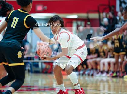 Thumbnail 3 in Fishers vs Fort Wayne Snider (IHSAA 4A Semi-state Semi Finals) photogallery.