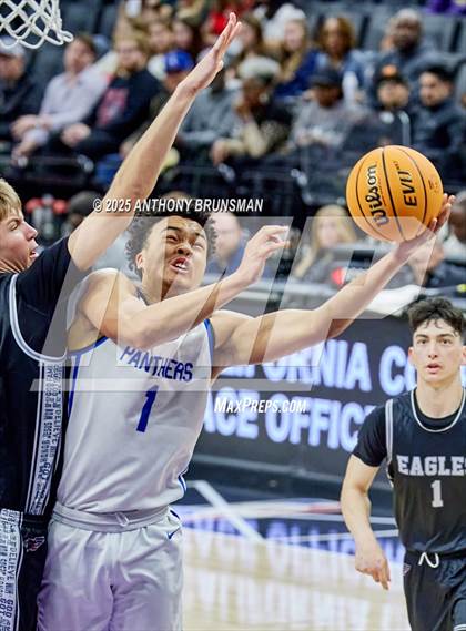 Thumbnail 1 in Fresno Christian vs Priory (CIF State D4 Final) photogallery.