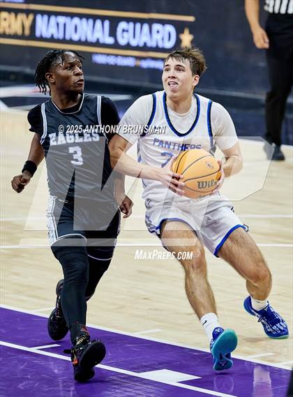 Thumbnail 3 in Fresno Christian vs Priory (CIF State D4 Final) photogallery.