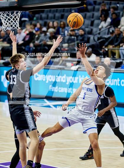 Thumbnail 2 in Fresno Christian vs Priory (CIF State D4 Final) photogallery.