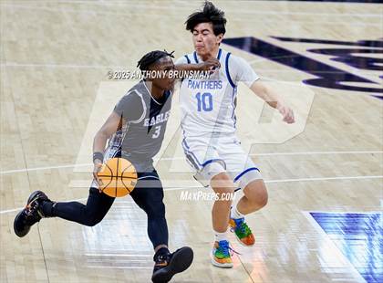Thumbnail 3 in Fresno Christian vs Priory (CIF State D4 Final) photogallery.