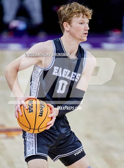 Thumbnail 3 in Fresno Christian vs Priory (CIF State D4 Final) photogallery.