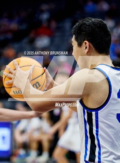 Thumbnail 3 in Fresno Christian vs Priory (CIF State D4 Final) photogallery.