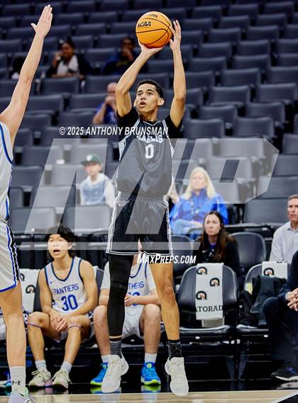 Thumbnail 3 in Fresno Christian vs Priory (CIF State D4 Final) photogallery.