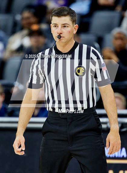 Thumbnail 1 in Fresno Christian vs Priory (CIF State D4 Final) photogallery.