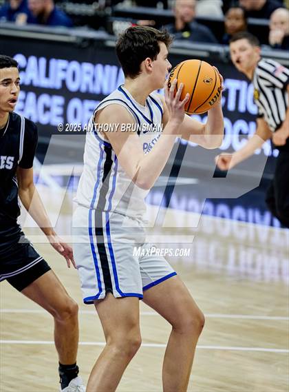 Thumbnail 2 in Fresno Christian vs Priory (CIF State D4 Final) photogallery.