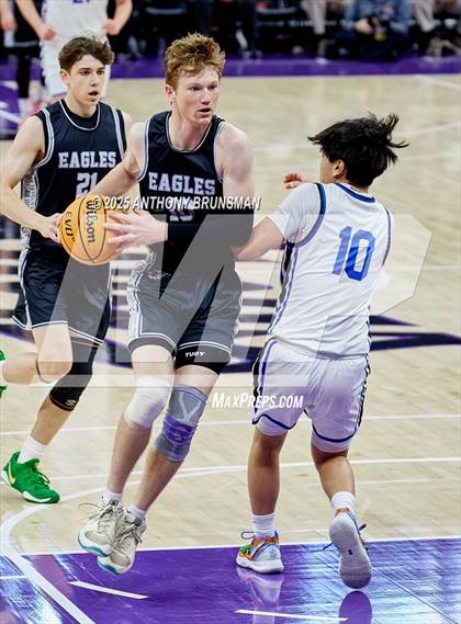 Thumbnail 2 in Fresno Christian vs Priory (CIF State D4 Final) photogallery.