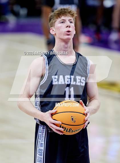 Thumbnail 2 in Fresno Christian vs Priory (CIF State D4 Final) photogallery.