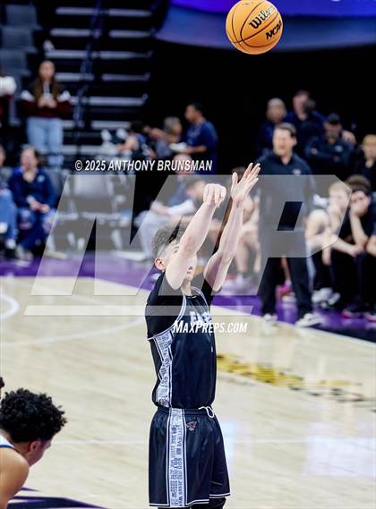 Thumbnail 2 in Fresno Christian vs Priory (CIF State D4 Final) photogallery.
