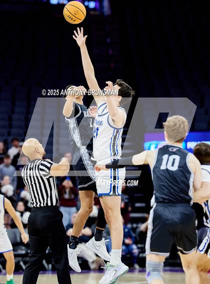 Thumbnail 2 in Fresno Christian vs Priory (CIF State D4 Final) photogallery.