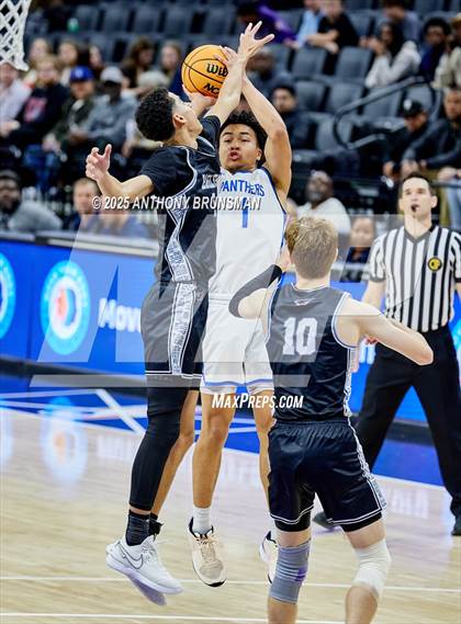 Thumbnail 3 in Fresno Christian vs Priory (CIF State D4 Final) photogallery.