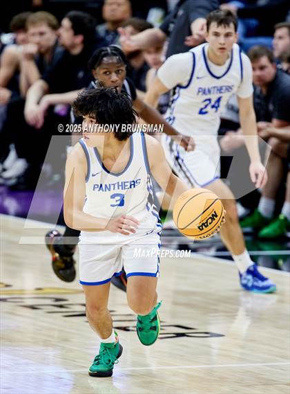 Thumbnail 3 in Fresno Christian vs Priory (CIF State D4 Final) photogallery.