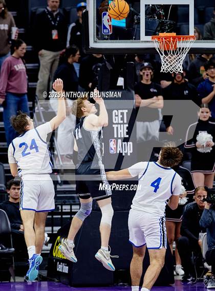 Thumbnail 3 in Fresno Christian vs Priory (CIF State D4 Final) photogallery.