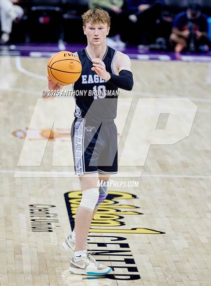 Thumbnail 2 in Fresno Christian vs Priory (CIF State D4 Final) photogallery.