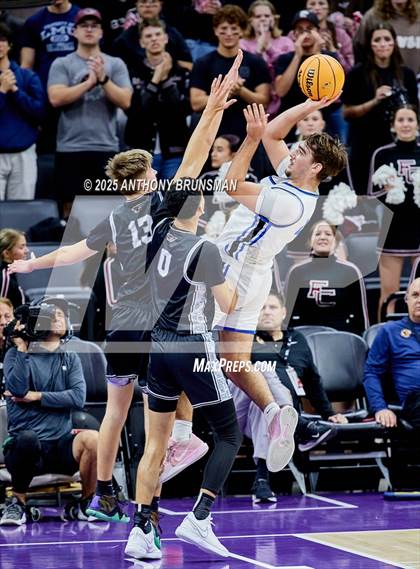 Thumbnail 3 in Fresno Christian vs Priory (CIF State D4 Final) photogallery.