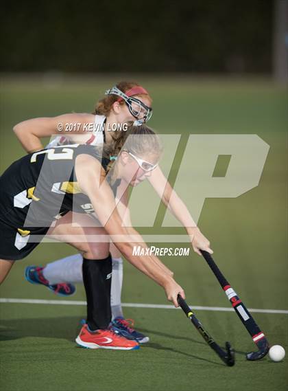 Thumbnail 2 in St. John's vs. St. Agnes Academy photogallery.