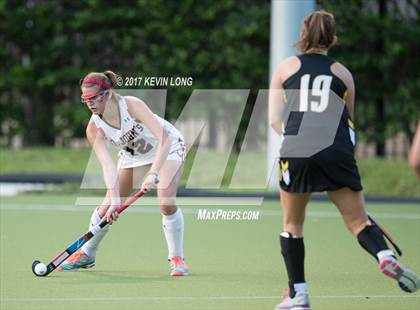 Thumbnail 2 in St. John's vs. St. Agnes Academy photogallery.