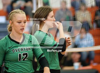 Thumbnail 1 in Overton vs Detroit photogallery.