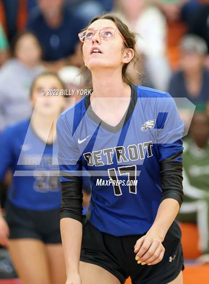 Thumbnail 3 in Overton vs Detroit photogallery.