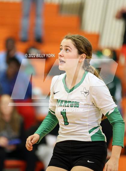 Thumbnail 2 in Overton vs Detroit photogallery.